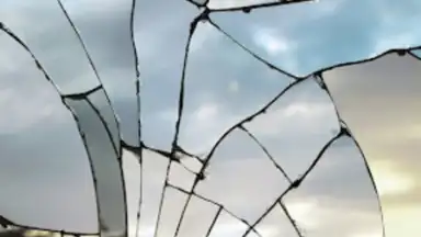 Captura de tela de Prank Broken Screen Wallpaper 16