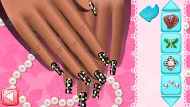 Captura de tela de Celebrity Nail Salon 2