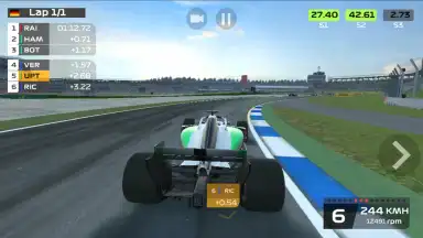 Captura de tela de F1 Mobile Racing 9